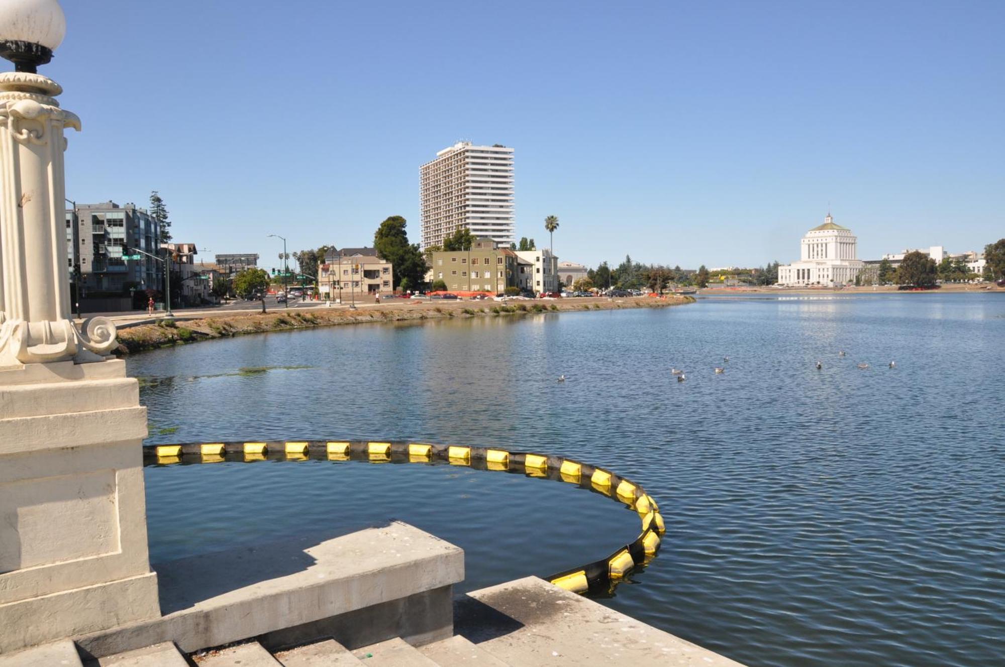Americas Best Value Inn - Downtown Oakland/Lake Merritt Extérieur photo