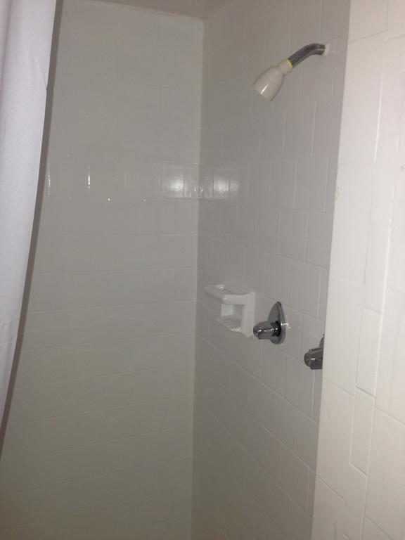 Americas Best Value Inn - Downtown Oakland/Lake Merritt Chambre photo