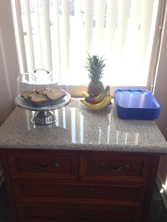 Americas Best Value Inn - Downtown Oakland/Lake Merritt Extérieur photo